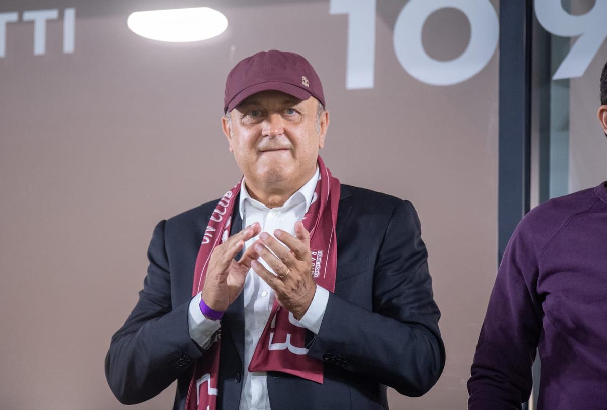 Fotbalistul remarcat de Răducioiu în Rapid - Mioveni: „E interesant”