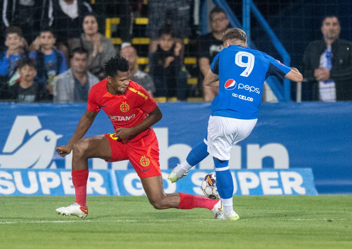 Farul - FCSB 0-1 » Roș-albaștrii înving campioana cu ajutorul lui Colțescu. Cum arată clasamentul live