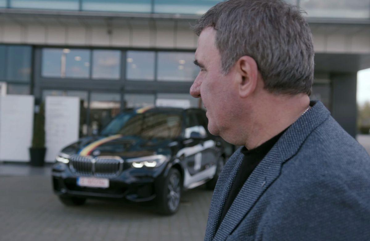 Gică Hagi a venit la stadion în BMW-ul ediție specială, înainte de Farul - FCSB