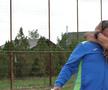 „Băi, mânca-v-aș gura voastră, la ce meci vă uitați?” » Nea Bebe e vedetă pe TikTok: „Primaru' era copil de mingi când jucam eu”