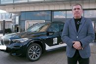 Gică Hagi a venit la stadion în BMW-ul ediție specială, înainte de Farul - FCSB