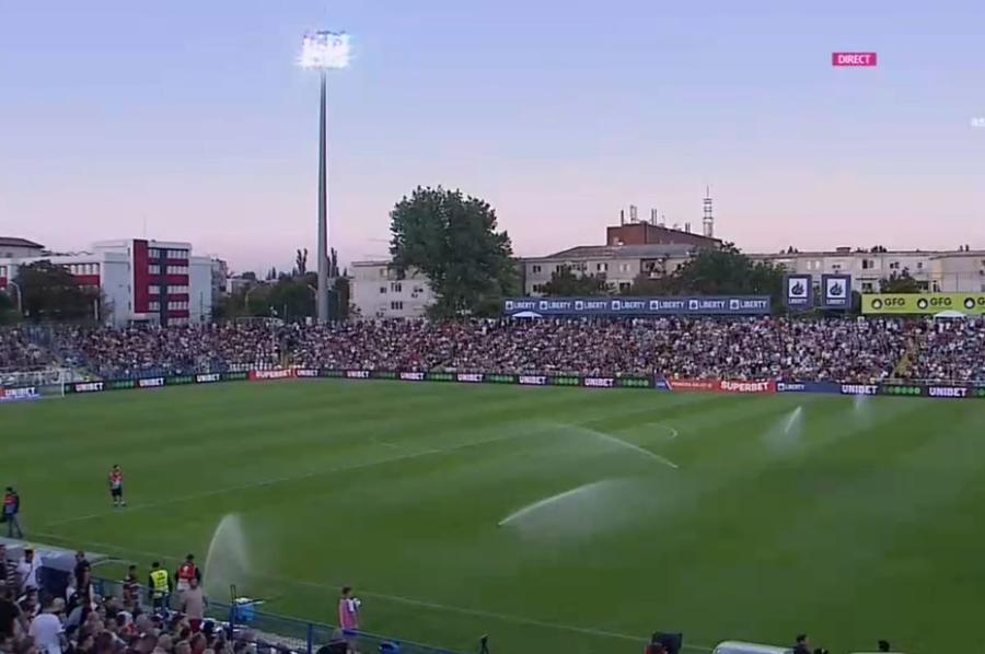 FOTO: Captură TV @Digi Sport 1 Oțelul și Rapid, X la infinit » Remiză ștearsă în fața a 12.000 de spectatori. Clasamentul ACUM în Superligă