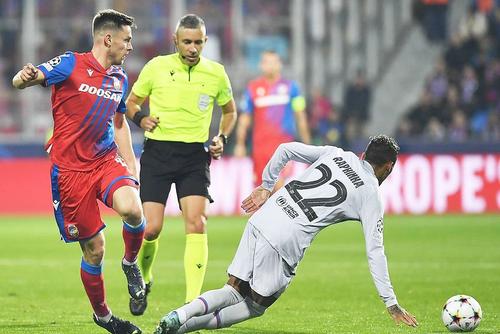 Radu Petrescu, delegat la Barcelona - Antwerp. Foto: Imago Images