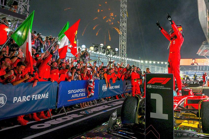 Carlos Sainz, victorie în Marele Premiu de Formula 1 din Singapore