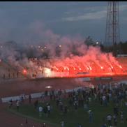 Primul buldozer a intrat duminică seara pe „bătrânul” stadion „Nicolae Dobrin” din Pitești,