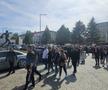 Ultima oară pe „Dinamo”: tur de onoare cu sicriul lui Gigi Mulțescu » Imagini tulburătoare: fostul lider din anii '80, venit în baston, a izbucnit în lacrimi
