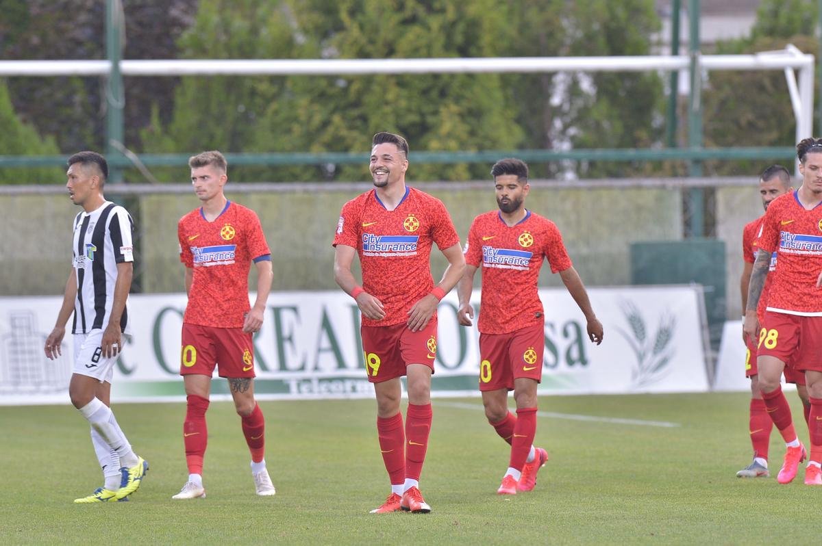 Adrian Petre se retrage la 26 de ani. Planuri de căsătorie, nu de fotbal
