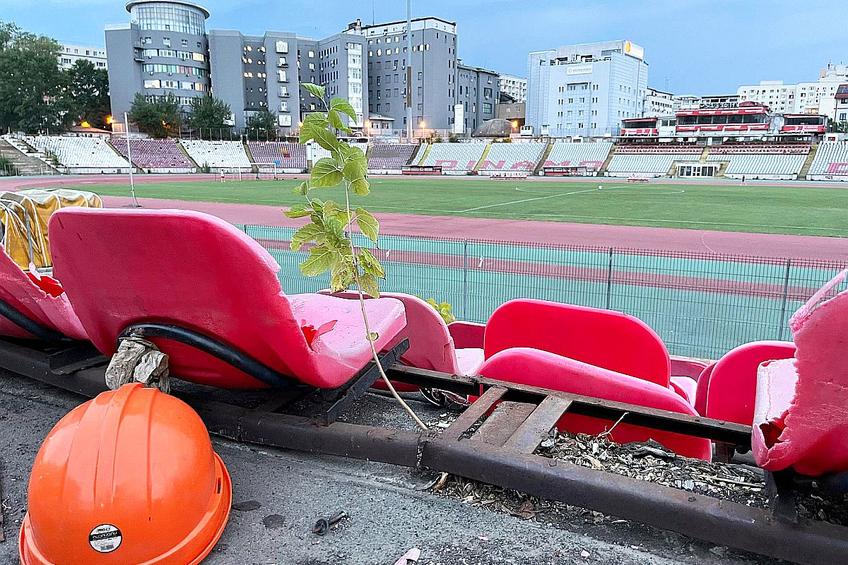 Demolarea stadionului Dinamo va dura mai mult decât era preconizat inițial