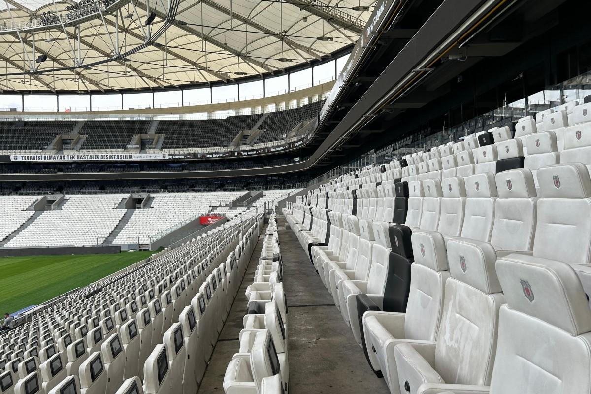 „După 10 etape, se întrebau dacă a venit Zidane!” » Fosta vedetă a naționalei, despre impactul avut în străinătate: „Vine unu' din Romania și le ia fața tuturor!”