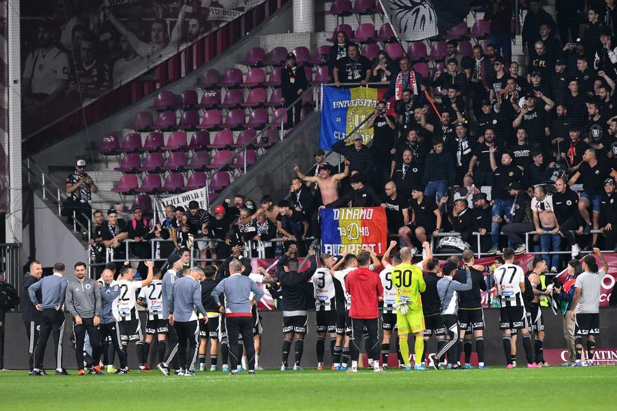 U Cluj, echipă și galerie, împreună Cum a ajuns U Cluj să domine Superliga » Detalii din culisele liderului