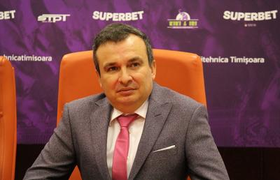 Cum vrea să strângă bani noul director de marketing al unui club de tradiție din România: „2-3 euro e un abonament la site-uri pentru adulți...”