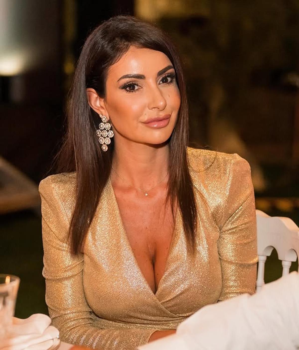 Chivu a evitat s-o pună în situație delicată pe Monica, prezentatoarea TV care s-ar iubi cu șeful lui Inter: „Dacă spun, mă dau afară”