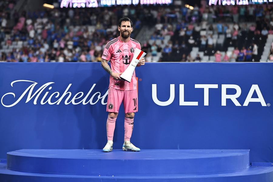 Lionel Messi, MVP în Campeones Cup // FOTO: Imago Images Încă o seară istorică pentru Lionel Messi! Gol, pasă de gol și un nou trofeu cu Inter Miami