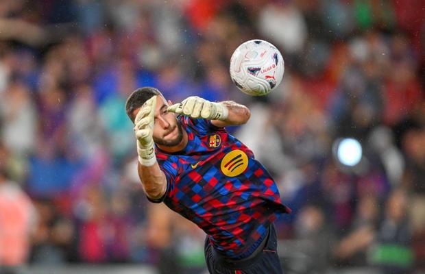 Ce se întâmplă cu portarul Joan Garcia, accidentat în ultimul meci al Barcelonei