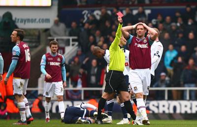 Londra se pregătește cel mai tensionat derby din istoria fotbalului englez: Millwall și West Ham se întâlnesc pentru a 100-a oară