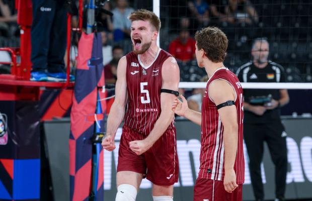 Campion al României cu Dinamo, Janis Medenis a condus Letonia spre „optimile” Europeanului: „Cel mai important moment al vieții”