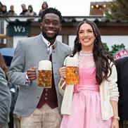 Alphonso Davies și Sheyenne la Oktoberfest 2025