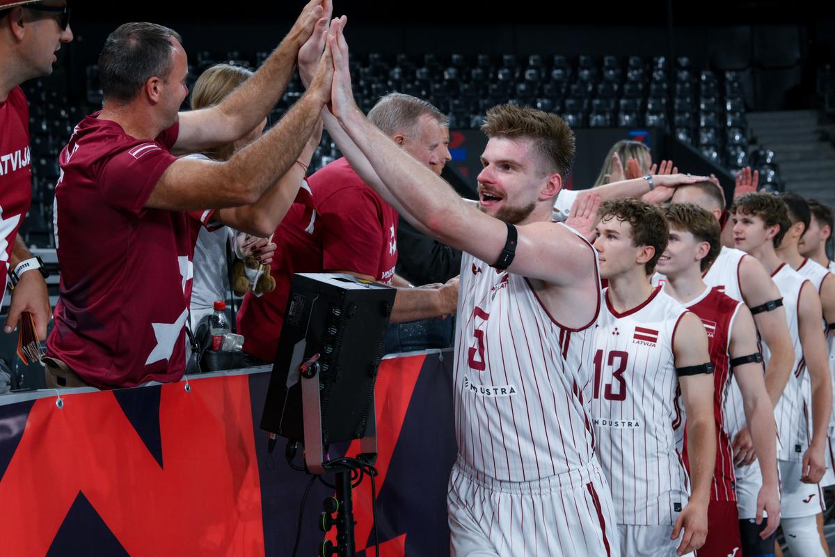 Campion al României cu Dinamo, Janis Medenis a condus Letonia spre „optimile” Europeanului: „Cel mai important moment al vieții”