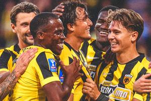 AEK Atena, scor neverosimil fără Răzvan Marin pe teren » La pauză era 6-0!