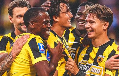 AEK Atena, scor neverosimil fără Răzvan Marin pe teren » La pauză era 6-0!