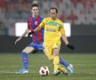FOTO: Florin Gardoș și Adailton, în Steaua - Vaslui // Înainte de a ajunge la Vaslui, Adailton jucase la PSG, Parma, Bologna, Verona și Genoa