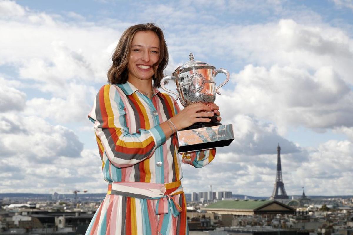 Iga Swiatek, dată în judecată după victoria de la Roland Garros » Cine vrea bani de la noua campioană de la Paris