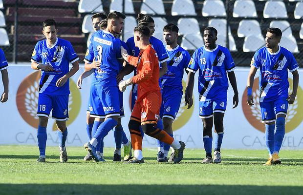 LIGA 2, ETAPA #8. Petrolul câștigă cu emoții în ultimul meci al etapei » Toate rezultatele + clasamentul live