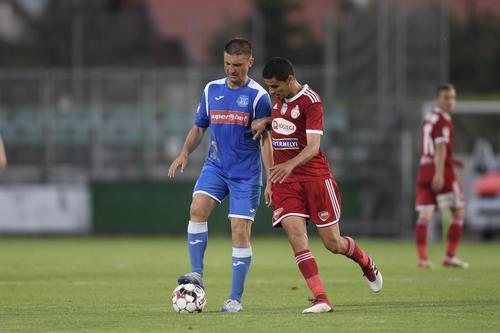 Poli Iași și Sepsi Sf. Gheorghe se întâlnesc astăzi, de la 16:30, în runda cu numărul 7 din Liga 1. Partida poate fi urmărită în format liveTEXT pe GSP.ro și în direct la TV pe Telekom Sport, Digi Sport și Look Plus.