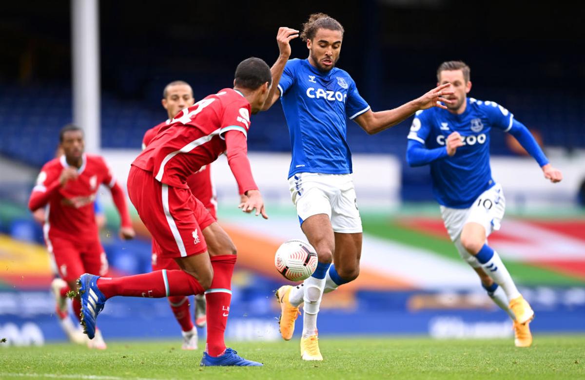 VIDEO+FOTO Everton - Liverpool 2-2, final incredibil! Gol anulat de VAR în prelungiri pentru un ofsaid IREAL » Van Dijk a ieșit accidentat