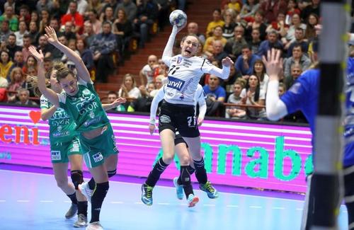SCM Rm. Vâlcea joacă astăzi, de la ora 19:00, în sala lui Gyor, într-un meci din runda cu numărul 5 a Ligii Campionilor la handbal feminin.