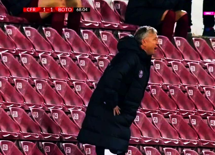 Dan Petrescu (52 de ani) a fost trimis în tribune în minutul 67 al partidei dintre CFR Cluj și FC Botoșani, la scorul de 1-1.