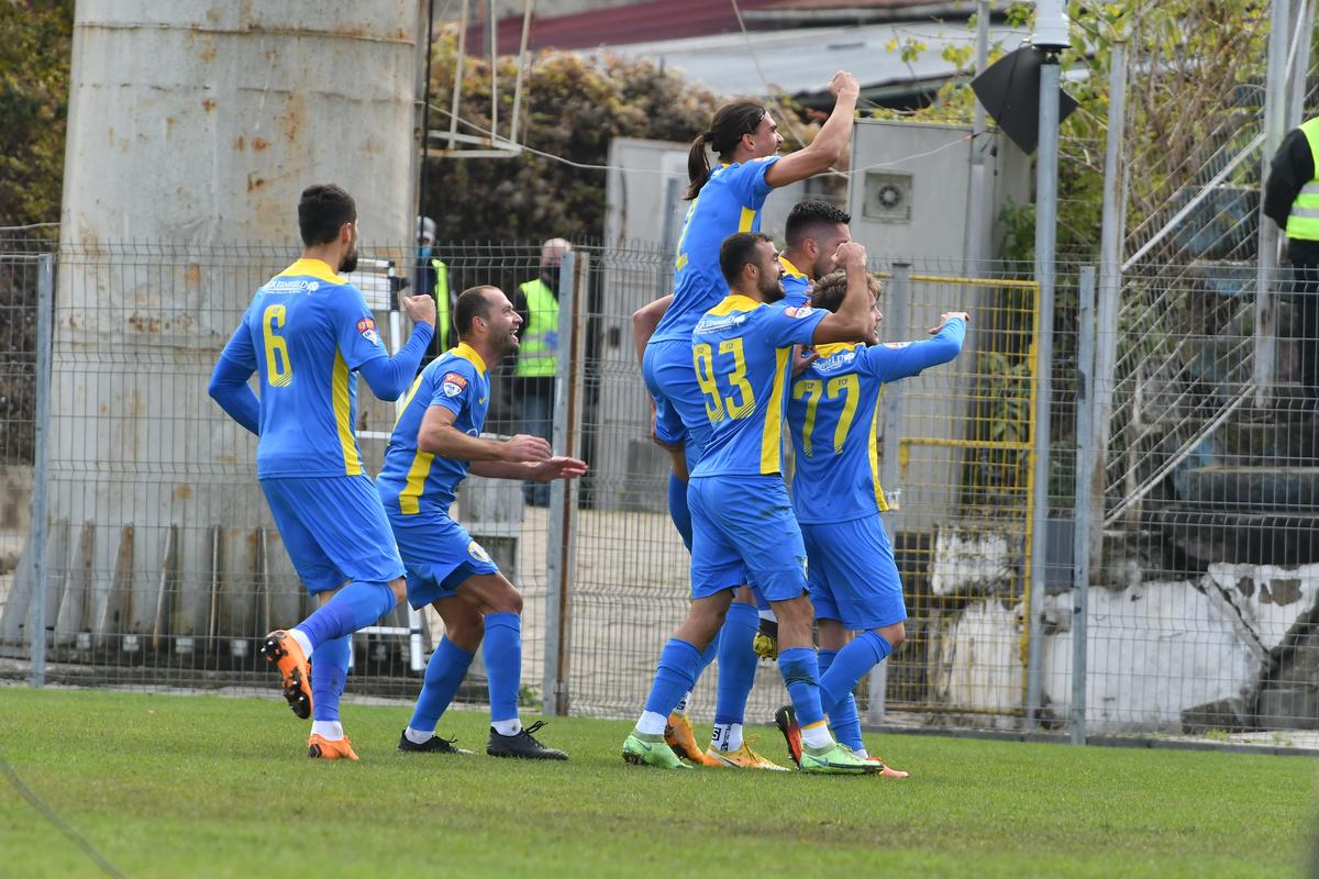 FC Brașov - Petrolul // FOTO: Bogdan Bălaș