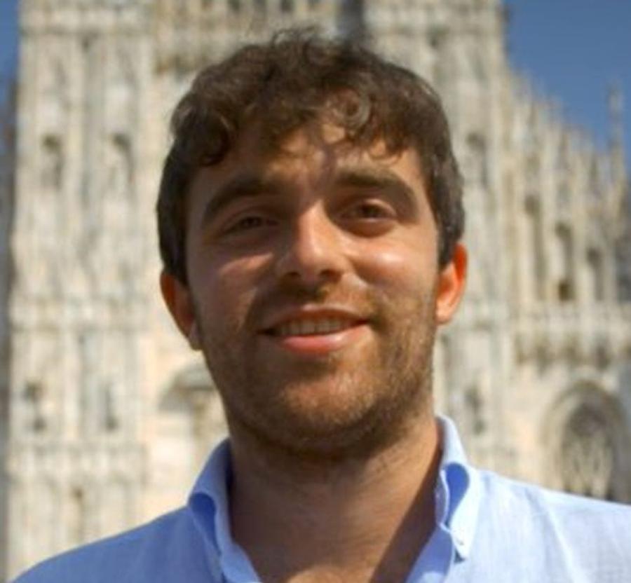 Cine este Fabrizio Romano? Fabrizio Romano, demascat » De la știri false, la interviuri inventate cu fotbaliști: „Jurnalist? Niciodată! Mai degrabă șarlatan”