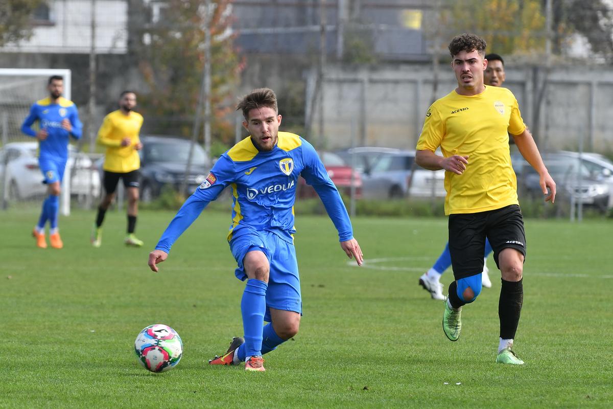 FC Brașov - Petrolul // FOTO: Bogdan Bălaș
