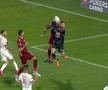 Momentul de panică din CFR Cluj - Sepsi, taxat în direct pe transmisiune: „Jucătorii ăștia n-au și ei părinți acasă?!”