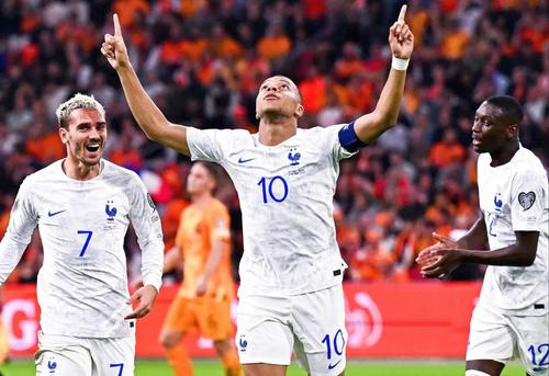 Kylian Mbappe, după ce a înscris în Olanda - Franța. 
Foto: Instagram