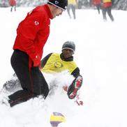 Imagini cu Zie Diabate din anii petrecuți la Dinamo / Sursă foto: Arhivă Gazeta Sporturilor