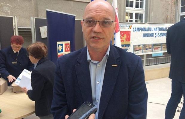 Cum să faci rost de un supliment de premiere cât un Maserati? » GSP l-a sunat pe antrenorul de la FR Canotaj, care a primit 76.000 € din pix: „Nu presa mă evaluează”