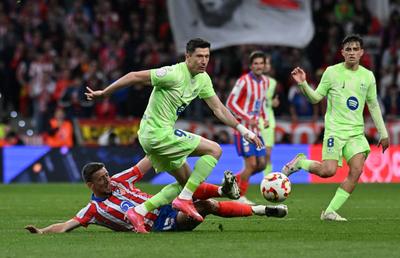 În conflict cu Barcelona, Lewandowski ar putea ajunge la Madrid!