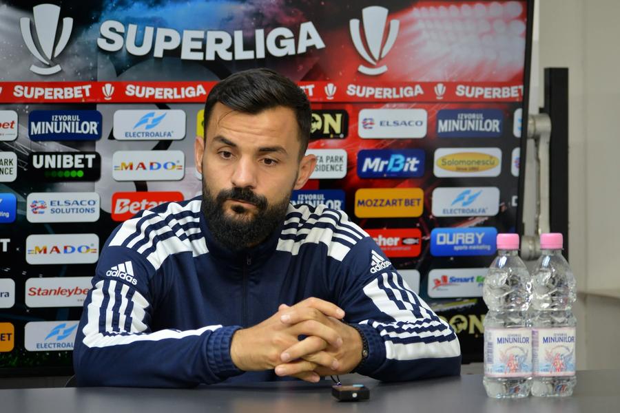 Enriko Papa, unul dintre liderii Botoșaniului Ce s-a schimbat la FC Botoșani după ce a devenit liderul Superligii: „Așa se uită lumea la noi”