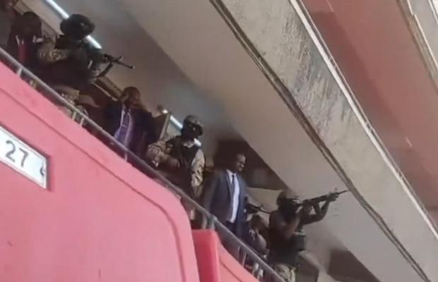 Situație incredibilă pentru Laurențiu Reghecampf » Proteste violente în capitala Kenyei: s-au tras focuri de armă înaintea meciului din Liga Campionilor