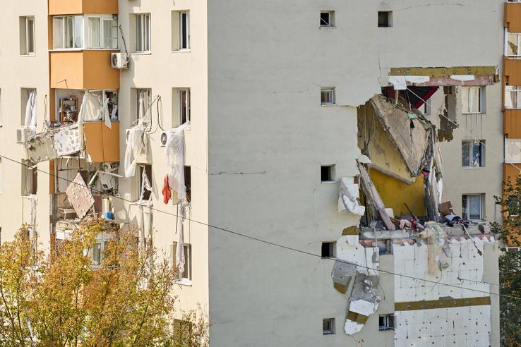 Bloc explodat în cartierul Rahova, foto: Imago