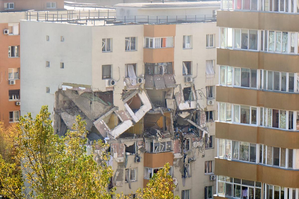 Bloc explodat în cartierul Rahova, foto: Imago