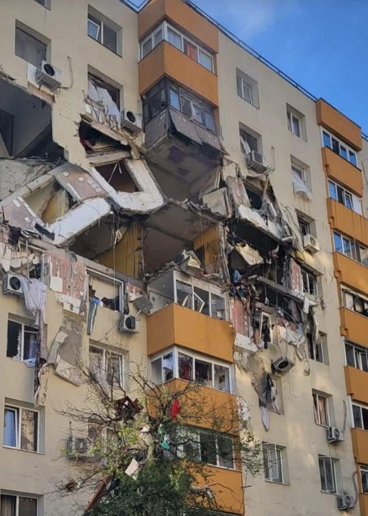Bloc explodat în cartierul Rahova, foto: Imago
