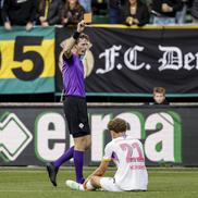Mijnans, roșu în Den Haag - PSV / FOTO: Imago