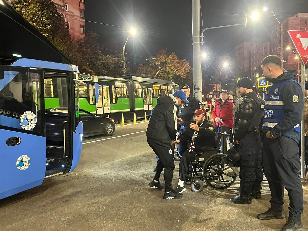 Rapid - Corvinul, imagini înainte de meci (partea I)