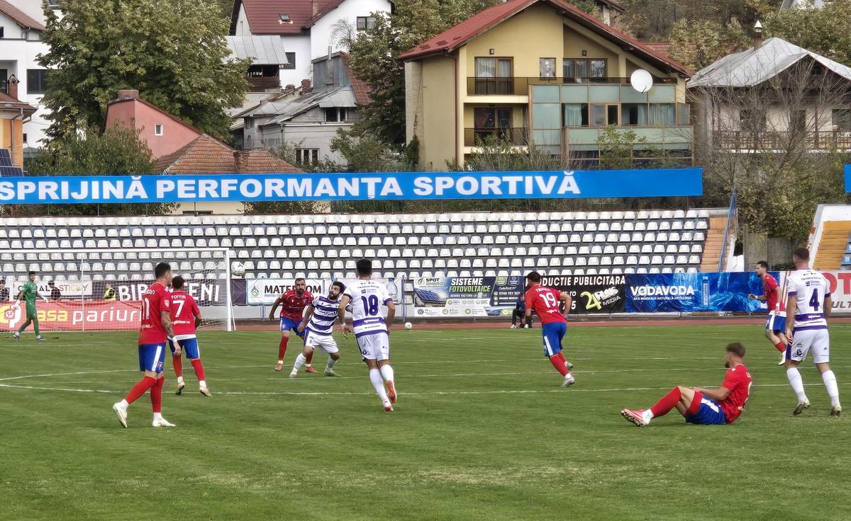 Râmnicu Vâlcea – Poli Timișoara