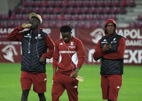 Rapid - Corvinul, reîntâlnire în Superliga după 34 de ani » Echipele de start + Reporterii GSP transmit de la stadion