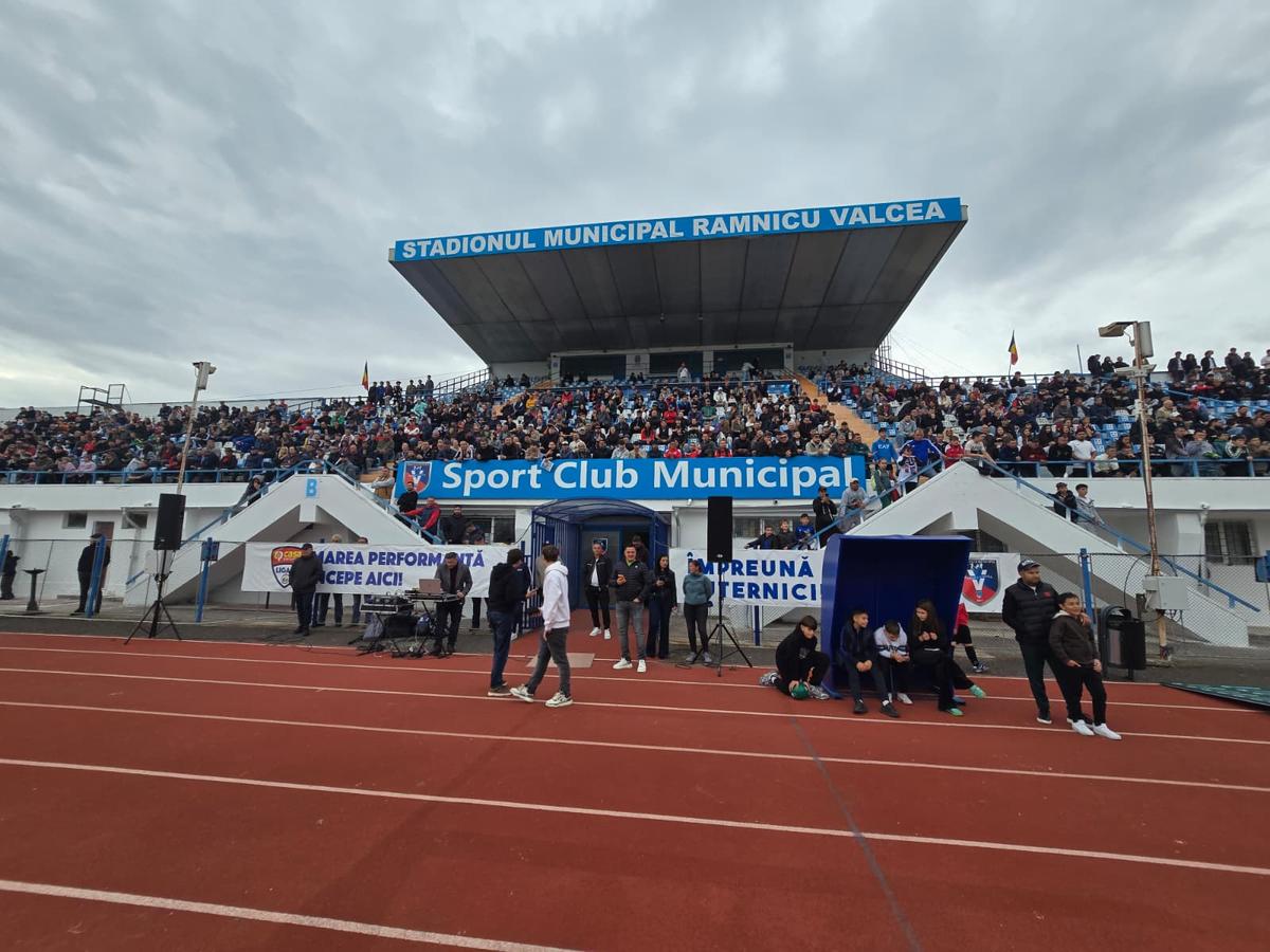 Meci demonstrativ Râmnicu Vâlcea - 17 octombrie