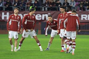 Rapid - Corvinul, reîntâlnire în Superliga după 34 de ani » Echipele de start + Reporterii GSP transmit de la stadion